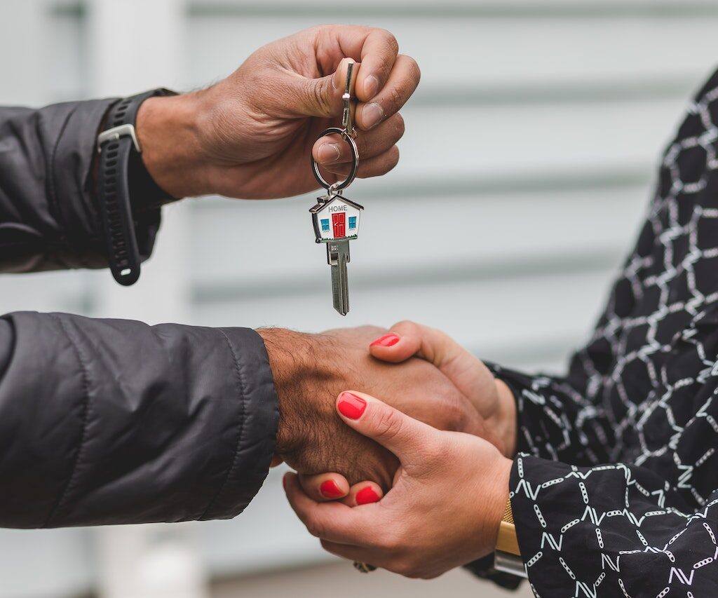 receiving house keys after mortgage
